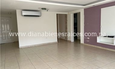 Venta de casa en Altos de Panamá