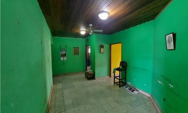 VENDO CASA EN CHITRE