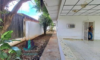 VENDO CASA IDEAL PARA COMERCIO - DAVID