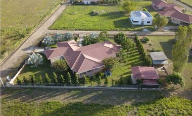 Vendo casa en Villa de Los Santos.