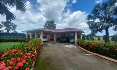 Vendo casa en Villa de Los Santos.