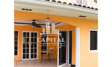 CASA RAINFOREST VILLAS - VIA CENTENARIO