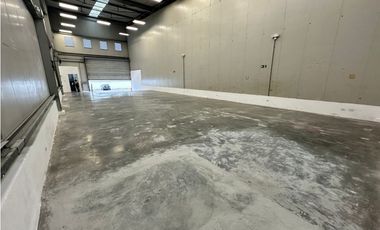 ALQUILER BODEGA  255M2 LAS MAÑANITAS AEROPUERTO COMMERCIAL PARK III MC