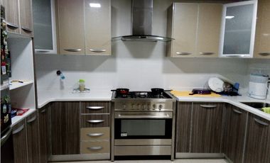 SE ALQUILA HERMOSA CASA