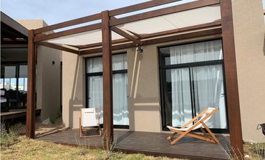 VENTA CASA PINAMAR COSTA ESMERALDA 4 DORMITORIOS