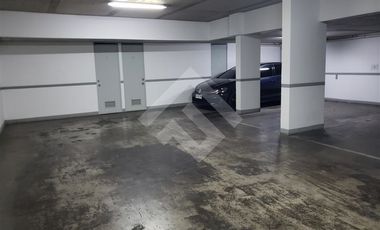 Oficina en Arriendo en Apoquindo / Rosario Sur