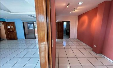 Casa en Venta por paseo las flores, Villahermosa, Tab.