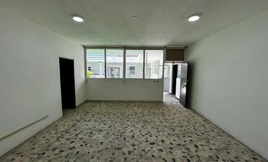 OFICINAS EN RENTA EN PASEO TABASCO EN INIGUALABLE UBICACION