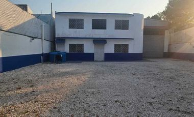 Venta de bodega en colonia Tila