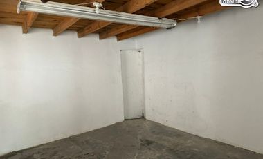Renta Local Comercial con Bodegas