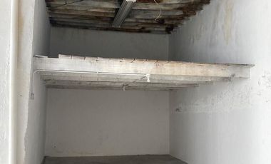 Renta Local Comercial con Bodegas