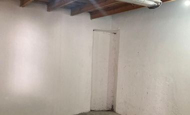 Renta Local Comercial con Bodegas