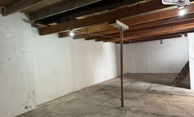 Renta Local Comercial con Bodegas