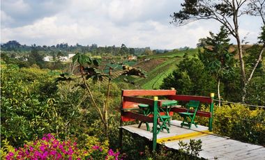 Casa típica Campestre 4 habitaciones   vía Rionegro - El Carmen