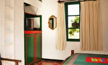 Casa típica Campestre 4 habitaciones   vía Rionegro - El Carmen