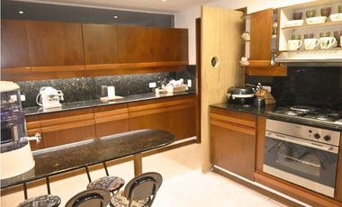 venta casa campestre antioquia Medellin poblado superior Montessori 3 niveles balcones campestre jardines grande 4 alcobas san lucas lujo luxury
