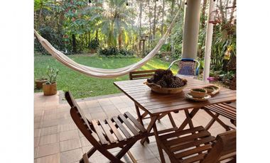 venta casa campestre antioquia Medellin poblado superior Montessori 3 niveles balcones campestre jardines grande 4 alcobas san lucas lujo luxury
