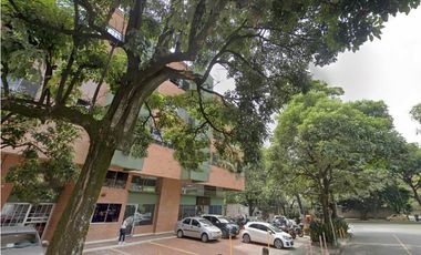 Venta local oficina Medellín poblado aguacatala recibo menor arriendo
