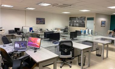 Venta local oficina Medellín poblado aguacatala recibo menor arriendo