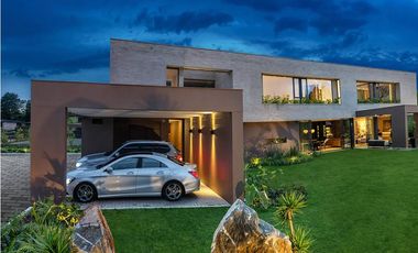 Venta casa campestre Medellín poblado palmas sin peaje luxury lujo