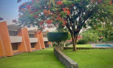 CASA EN TABACHINES