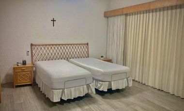 CASA EN TABACHINES