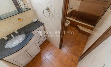 Venta casa 4 ambientes en Ramos Mejia.