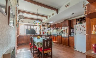 Venta casa 4 ambientes en Ramos Mejia.