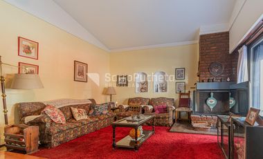 Venta casa 4 ambientes en Ramos Mejia.