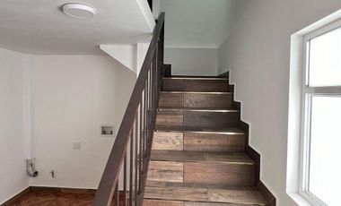 HERMOSA CASA EN VENTA UBICADA EN AREA MUY CENTRICA !!!!