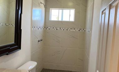 HERMOSA CASA EN VENTA UBICADA EN AREA MUY CENTRICA !!!!