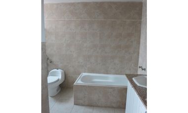 Alquilo PH Ocean Park Linea Blanca Punta Pacifica