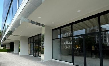 ALQUILER LOCAL 370M2 CALLE 50 OBARRIO PH THE GRAY KAF