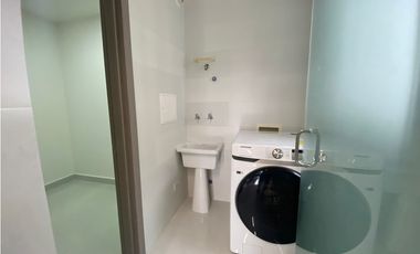 SEA CONFIABLE VENDE APARTAMENTO EN PH VELURE AMOBLADO