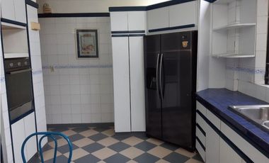 SE ALQUILA HERMOSA CASA UBICADA EN EL DORADO