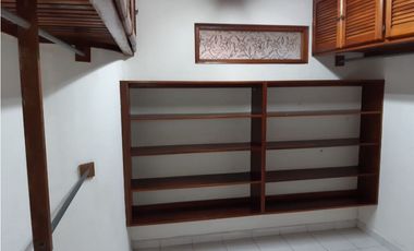 SE ALQUILA HERMOSA CASA UBICADA EN EL DORADO