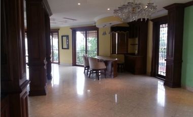 SE ALQUILA HERMOSA CASA UBICADA EN EL DORADO