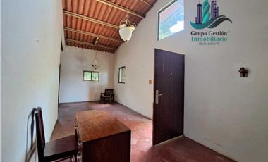 ALQUILO LOCAL COMERCIAL O PARA VIVIENDA  CHIRIQUI BUGABA
