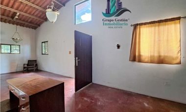 ALQUILO LOCAL COMERCIAL O PARA VIVIENDA  CHIRIQUI BUGABA