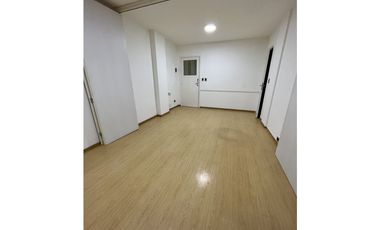 OFICINA COMERCIAL EN VENTA EN PLENO CENTRO DE LA CIUDAD