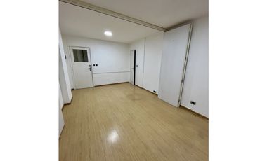 OFICINA COMERCIAL EN VENTA EN PLENO CENTRO DE LA CIUDAD