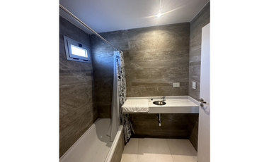 DEPARTAMENTO A ESTRENAR EN PLENO CENTRO!!