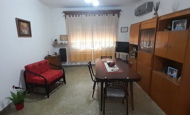 Casa en venta en Quilmes Oeste Centro