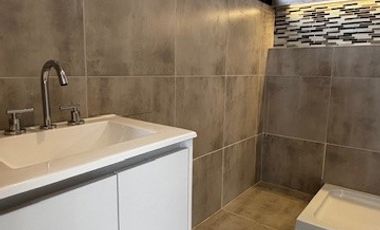 Departamento Tipo Casa en venta en Lanus Oeste