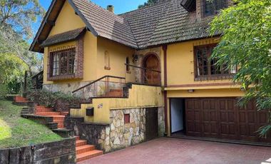 Casa con Departamento en venta en Valeria del Mar