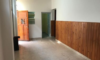 ALQUILER - PH 3 AMBIENTES CON PATIO - LA TABLADA