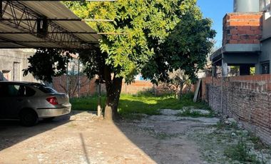 Lote en venta en Isidro Casnaova