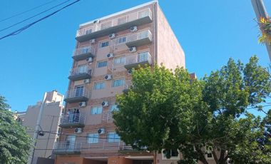DEPARTAMENTO CÉNTRICO EN VENTA