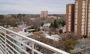 DEPARTAMENTO CÉNTRICO EN VENTA