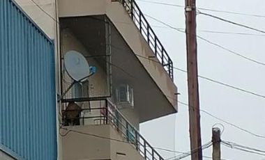 Departamento de 2 ambientes muy cómodo y luminoso, al frente y con balcón